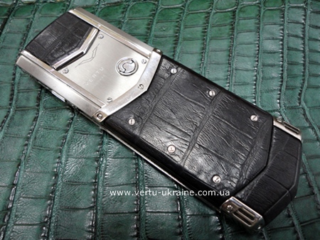 VERTU Signature S Design новая кожа