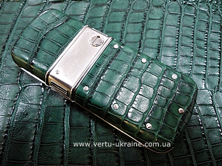 кожа крокодила на Vertu Constellation