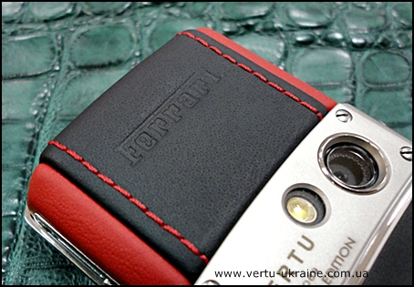 новая кожа VERTU Ascent Ti Ferrari Rosso