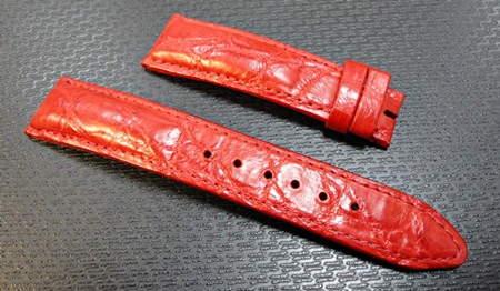 часовой ремешок из кожи крокодила