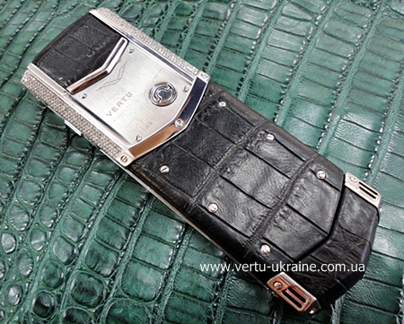 замена на кожу крокодила VERTU Signature S Design Белое золото, бриллиантовая россыпь
