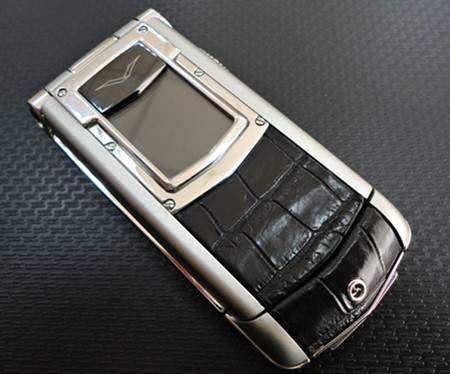 замена кожи крокодила на VERTU Constellation AYXTA