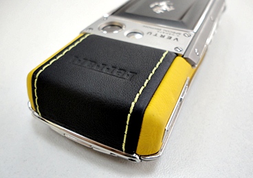 Продаётся Б/У телефон Vertu Ascent Ti Ferrari Giallo